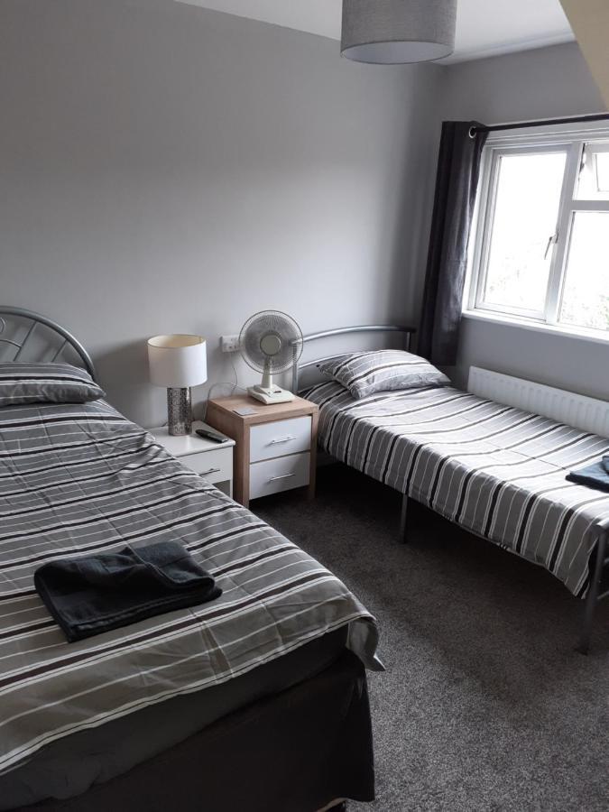 Caversham Lodge レディング エクステリア 写真