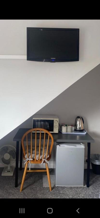 Caversham Lodge レディング エクステリア 写真